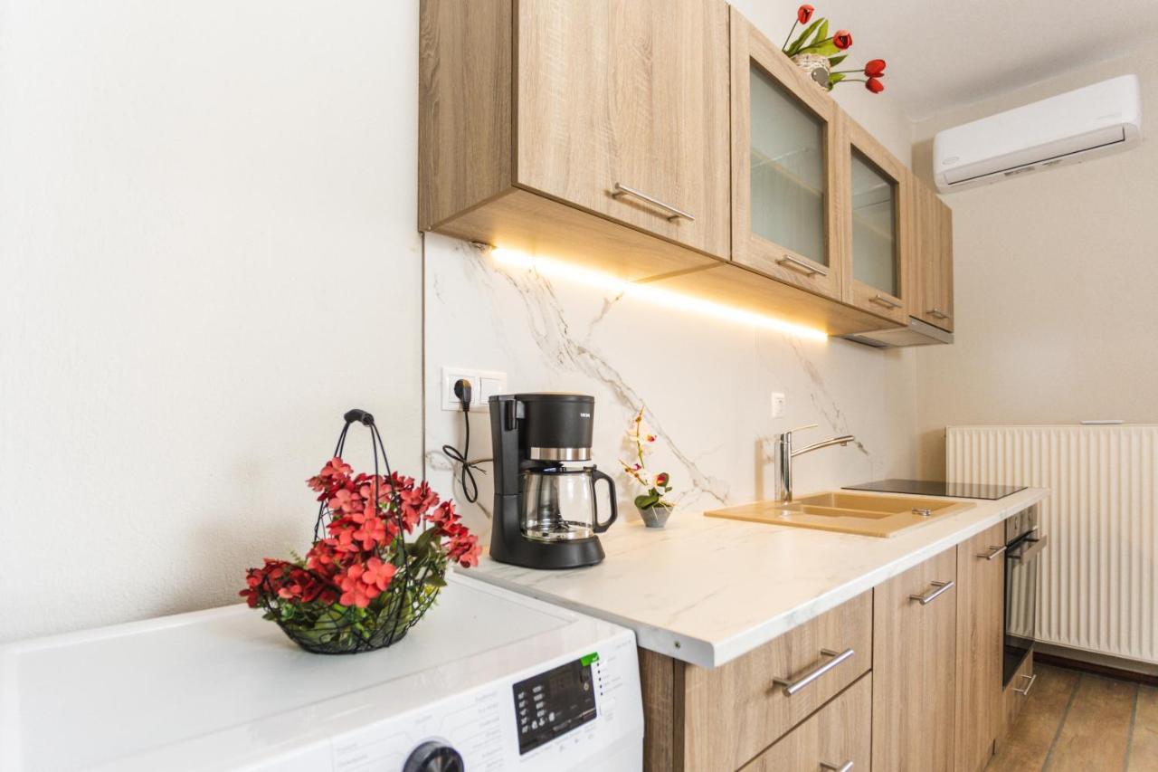 Twinstars Wonderful View Apartment Kalyves Polygyrou ภายนอก รูปภาพ
